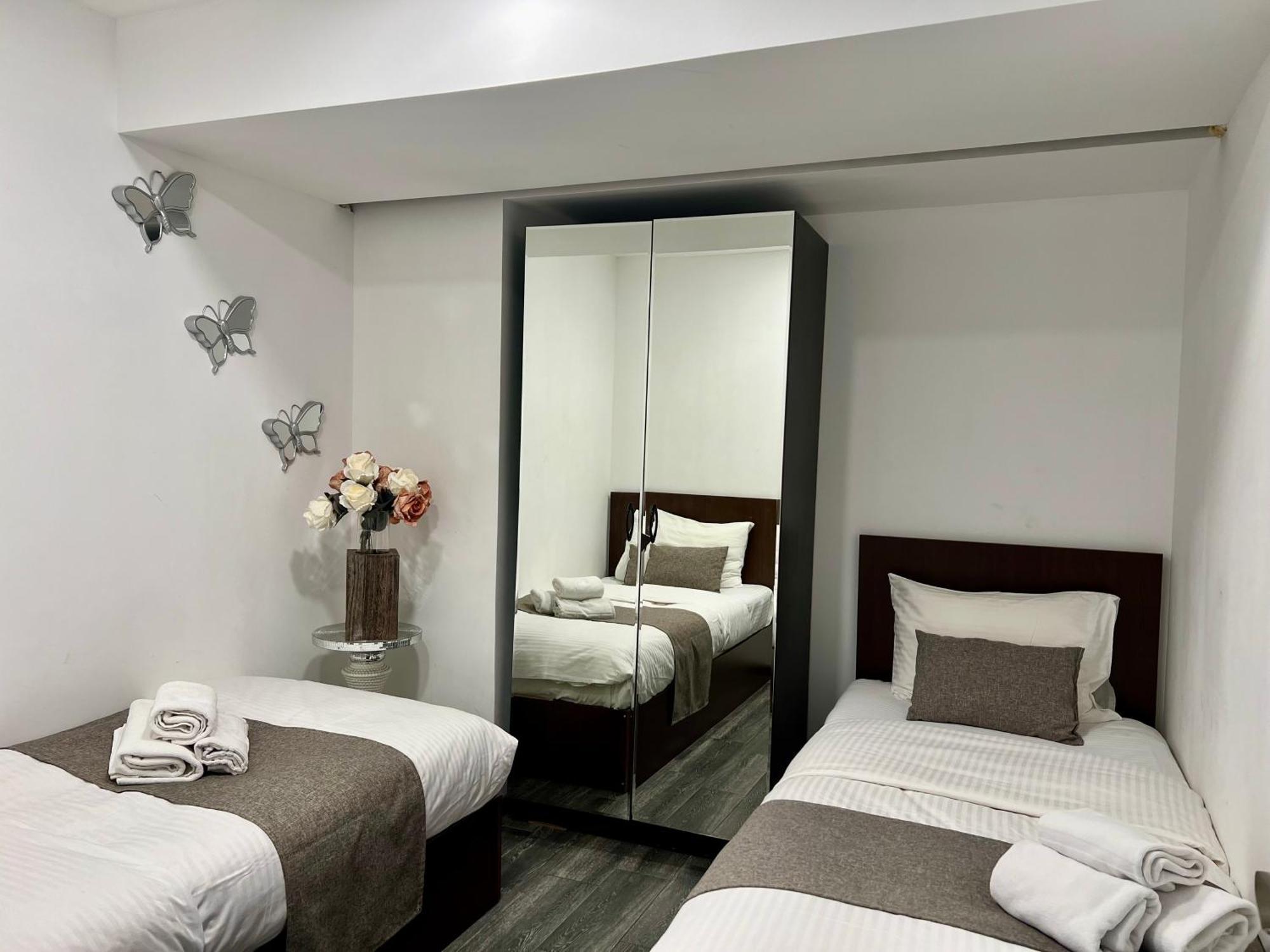 Yvn Tumanyan Apart-Hotel Jereván Kültér fotó